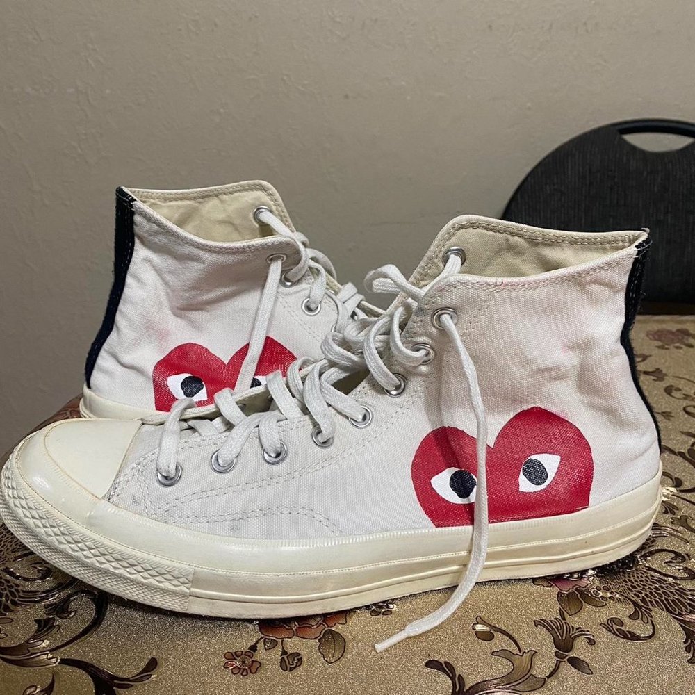 CDG Converse Size 11